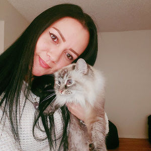 Meet your Posher, Alexandra